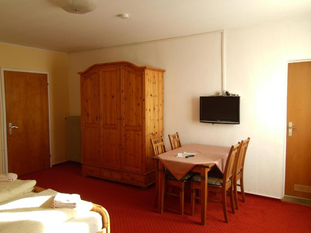 Hotel Gasthof Zum Neubau Кіслеґґ Номер фото